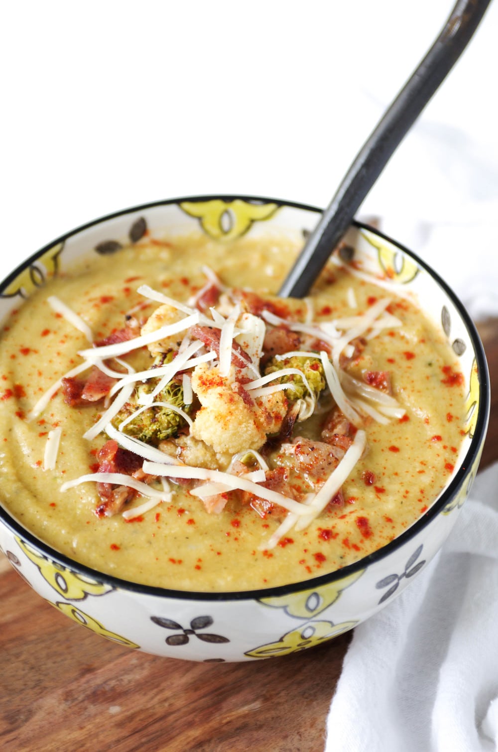 close up of Bowl filled with Broccoli Cauliflower Soup